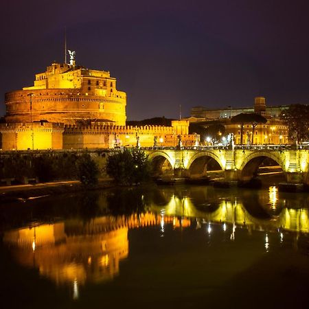 Maison Vivalda In Piazza Navona Rome Buitenkant foto